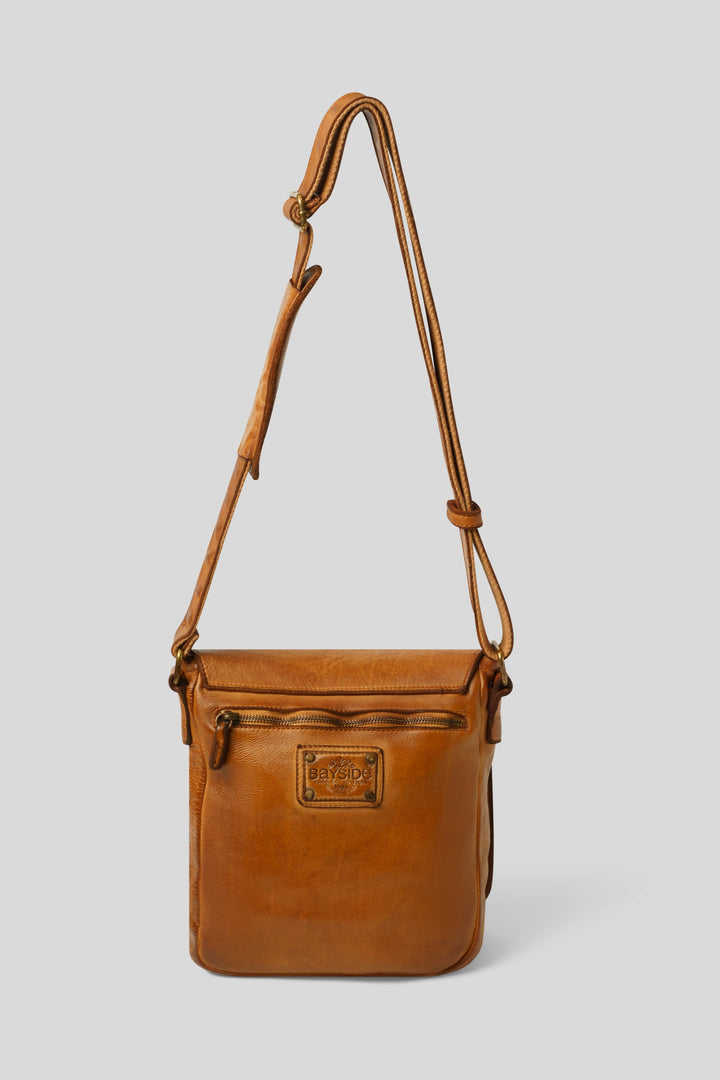 LUSHER CROSSBODY MESSENGER BAG, LEATHER IPAD MESSENGER BAG, COGNAC LEATHER MESSENGER, CROSSBODY MESSENGER BAG, BAYSIDE84 CROSSBODY MESSENGER BAG BY LUSHER