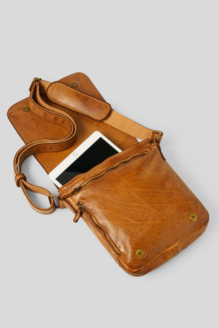 LUSHER CROSSBODY MESSENGER BAG, LEATHER IPAD MESSENGER BAG, COGNAC LEATHER MESSENGER, CROSSBODY MESSENGER BAG, BAYSIDE84 CROSSBODY MESSENGER BAG BY LUSHER