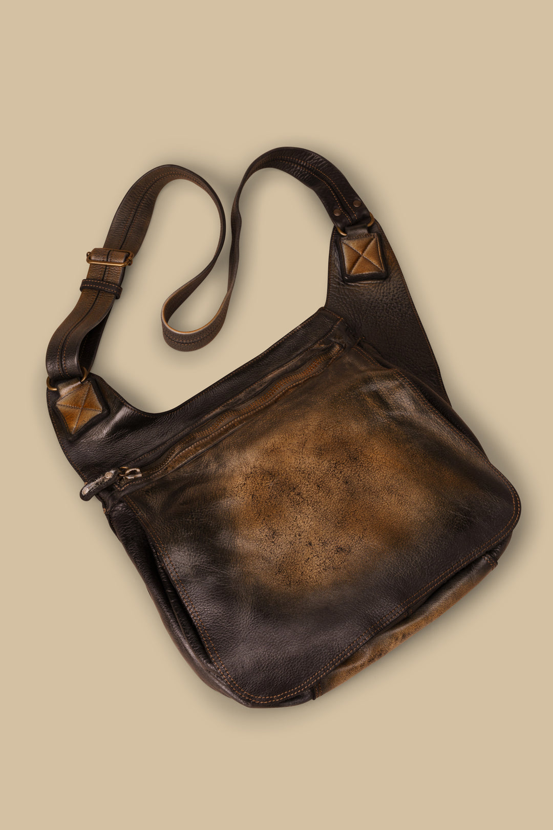 LUSHER SADDLE BAG BLACK VINTAGE. LUSHER BAYSIDE84 LEATHER SADDLE BAG BLACK VINTAGE