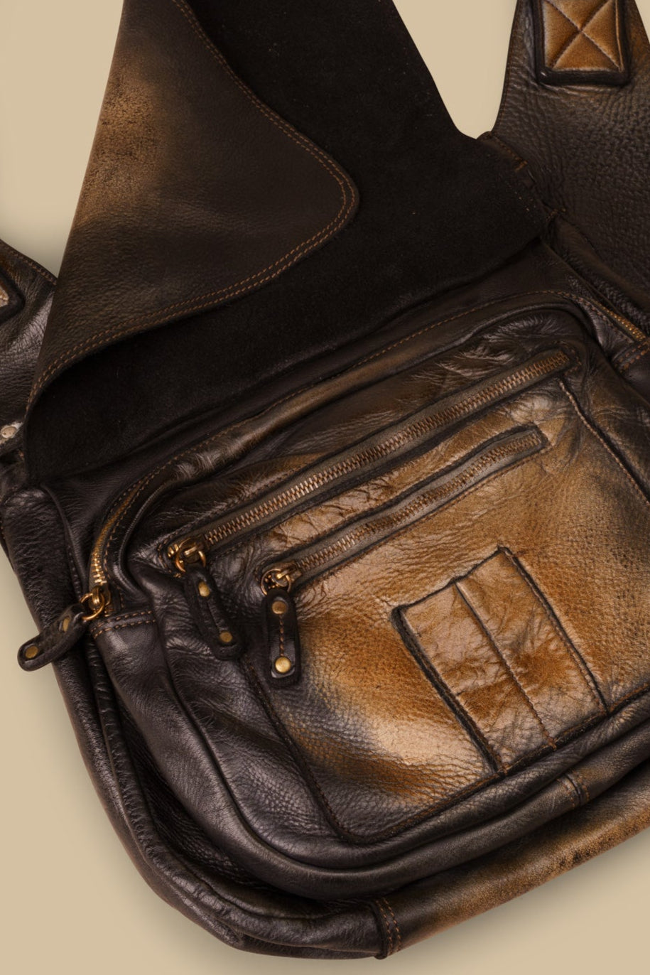 LUSHER SADDLE BAG BLACK VINTAGE. LUSHER BAYSIDE84 LEATHER SADDLE BAG BLACK VINTAGE
