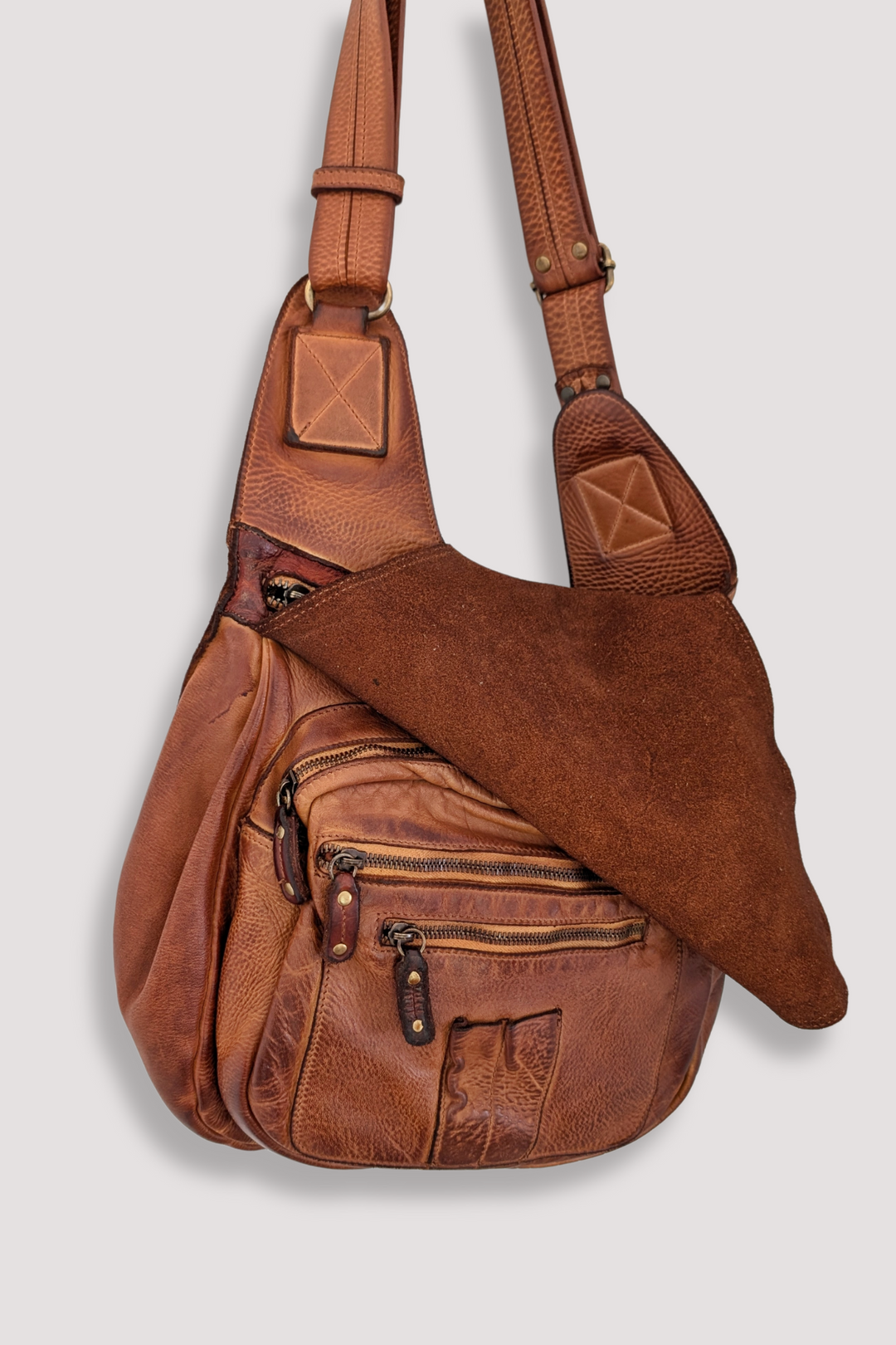 BAYSIDE84 Crossbody Saddle Bag - Cognac Mens