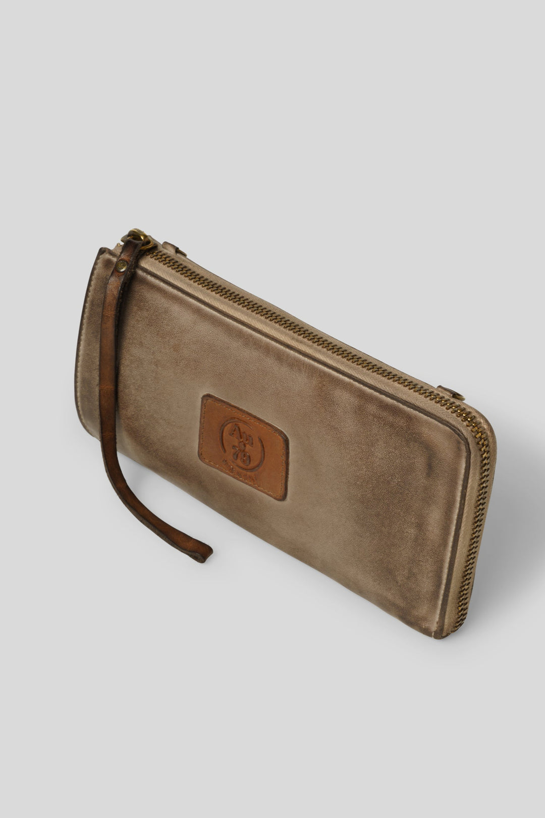 AU79 CROSSBODY WALLET TAUPE, LUSHER WALLET, VEGTABLE TANNED ITALIAN LEATHER CROSS BODY WALLET, LUXURY WALLETS