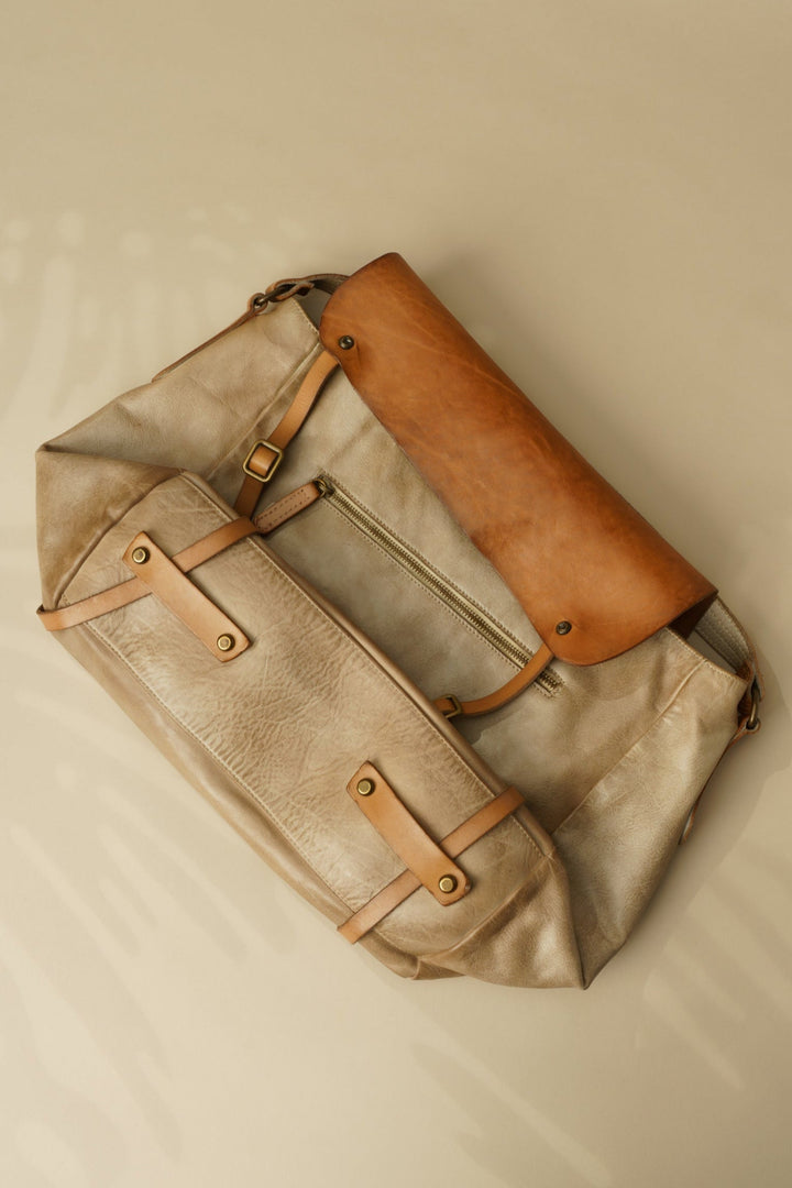 AU79 Messenger & Crossbody Bag - Corda