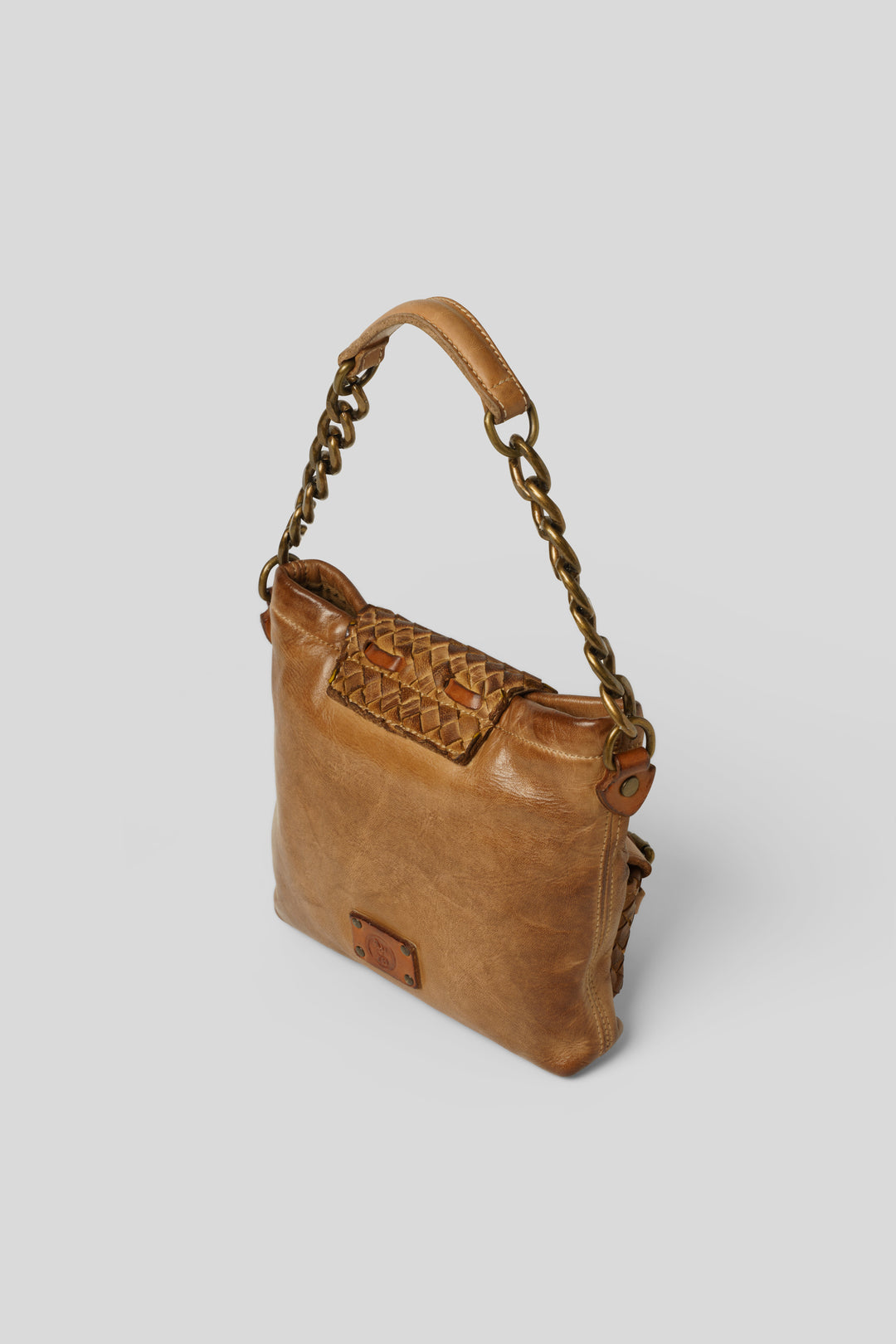 AU79 Woven Multipocket Chain Bag