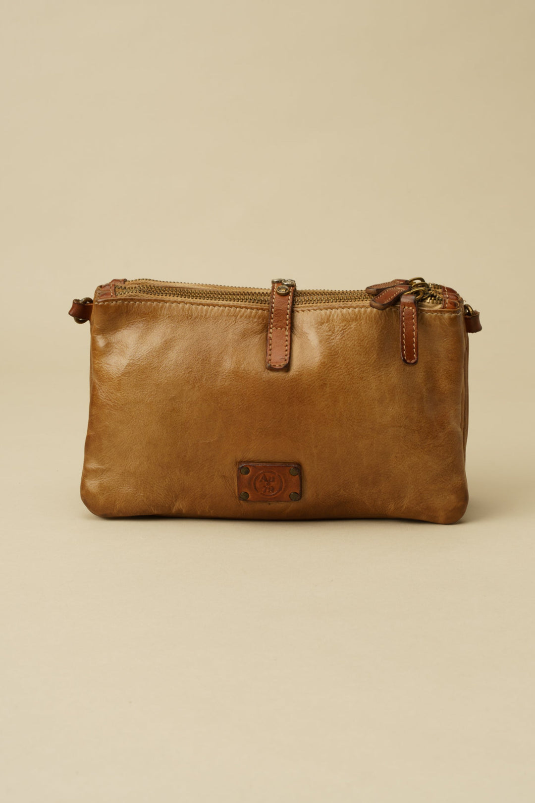 AU79 Lace Crossbody Clutch Shoulder Bag - Caramel