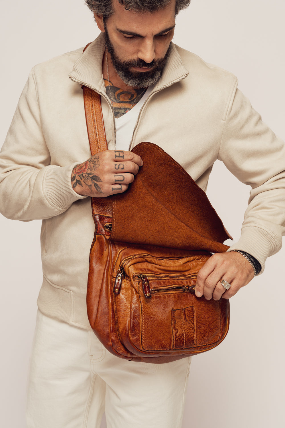 LUSHER CROSSBODY SADDLE BAG, LUSHER BAYSIDE84 CROSSBODY SADDLE BAG COGNAC
