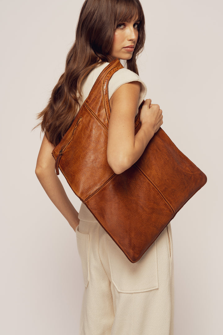 Bayside84 Stardust Shoulder & Crossbody - Cognac