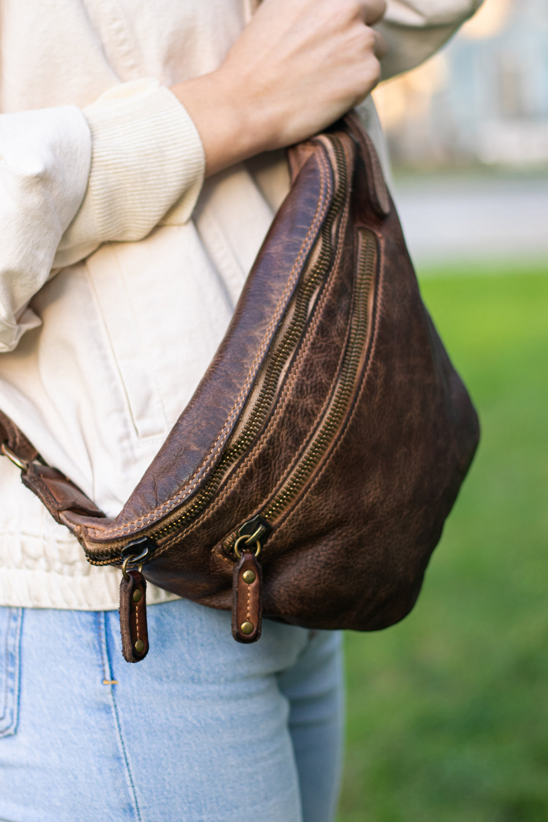 Bayside84 Archer Sling Bag - Archives