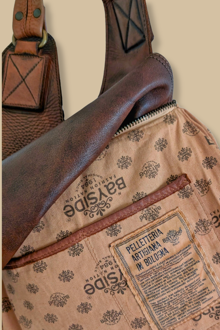 BAYSIDE84 Crossbody Saddle Bag - Cigar Brown
