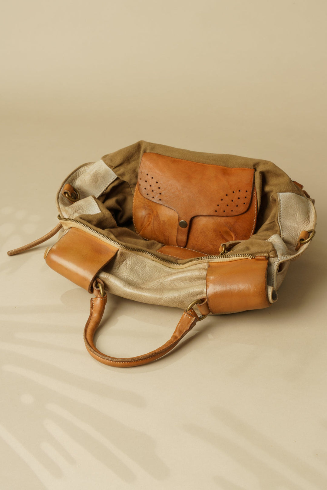 Lusher Belted Leather Tote, LUSHER AU79 COLLAB Belted Leather Tote, Crossbody Belted Tote Bag, Vegetable Tanned Slouchy Leather Tote, Lusher Leather, Lusher House of Vintage