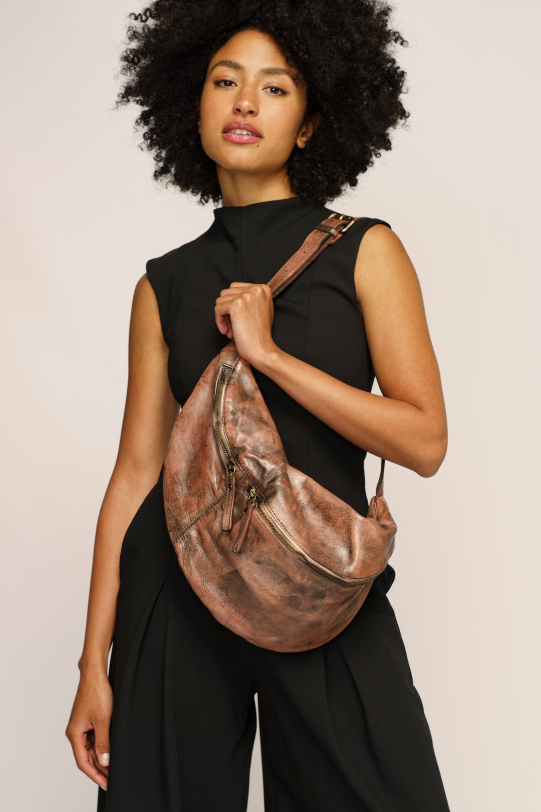 LUSHER LEATHER CITY SLING BAG IN GRAFFITI BLUSH, LUSHER BLUSH LEATHER SLING BAG, LUSHER XL SLING BAGS
