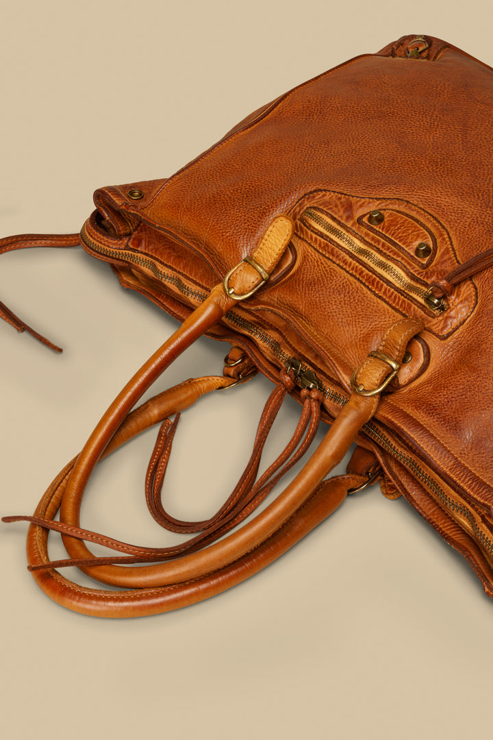 Bayside84 XL Classic Fringe Tote - Cognac