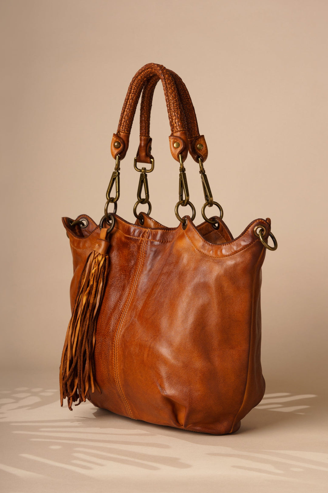 Calla Lily Convertible Hobo Side - Cognac | LUSHER 