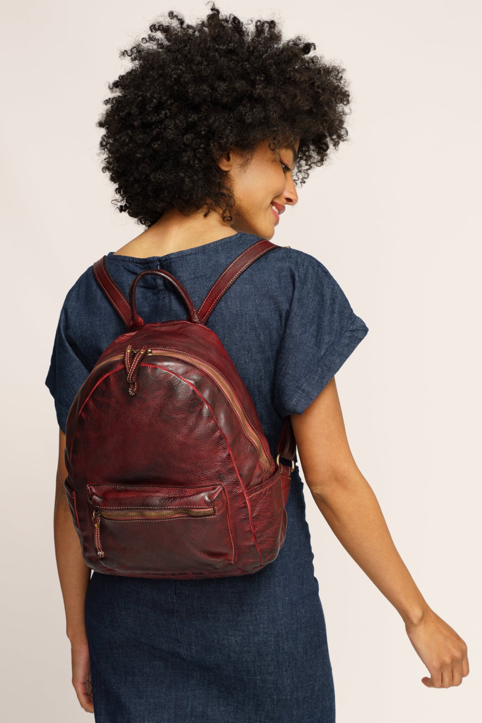 LUSHER EXPLORER BACKPACK BORDEAUX, BORDEAUX LEATHER BACKPACK PURSE, LUSHER LEATHER