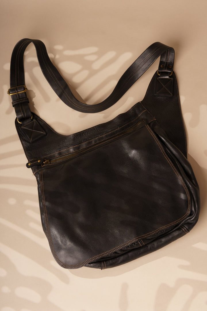 Heritage Leather Saddle Bag - Distressed Black | LUSHER