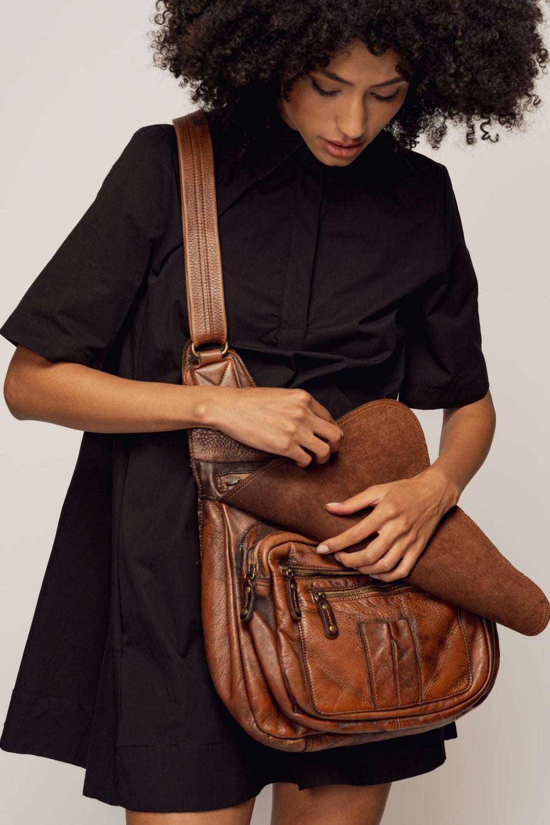 LUSHER CROSSBODY SADDLE BAG, LUSHER BAYSIDE84 CROSSBODY SADDLE BAG CIGAR BROWN