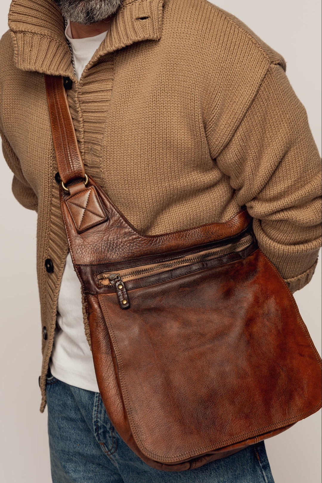 LUSHER CROSSBODY SADDLE BAG, LUSHER BAYSIDE84 CROSSBODY SADDLE BAG CIGAR BROWN
