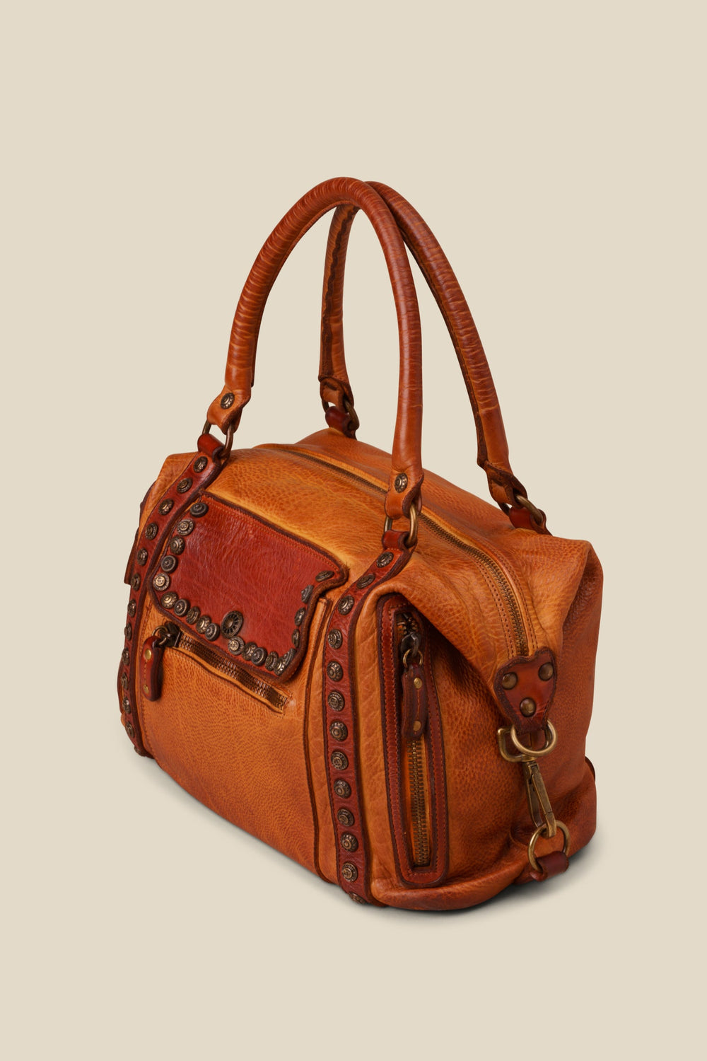 LUSHER MOTORCYCLE BAG COGNAC, BAYSIDE84 + LUSHER COLLAB, MOTOCYCLE HANDBAG, BOXY LEATHER HANDBAG, CONVERTIBLE HANDBAG, STUDDED CROSSBODY HANDBAG, MADE IN ITALY BAGS, VINTAGE LEATHER BAGS