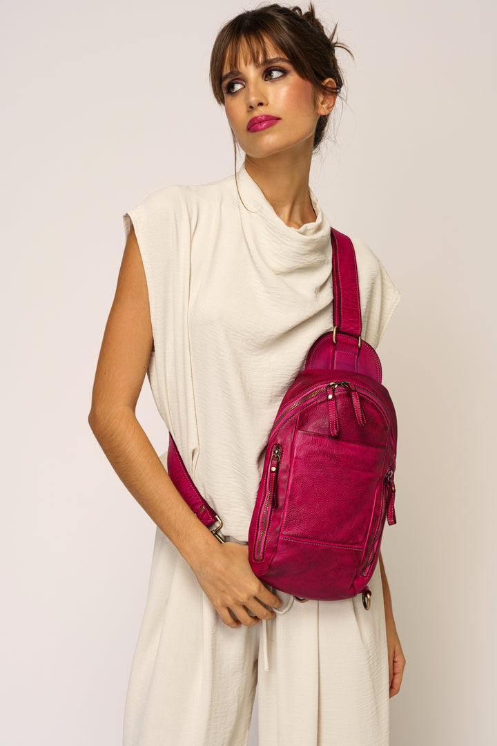 Movement Sling Bag - Fuchsia