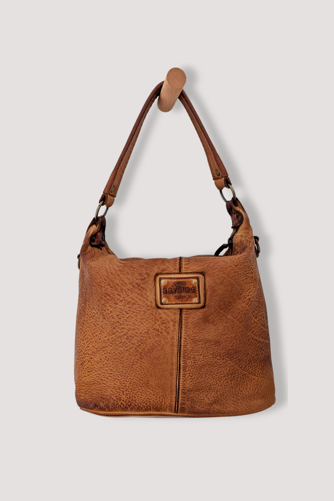 Bayside84 Multipocket Shoulder Bag - Cognac