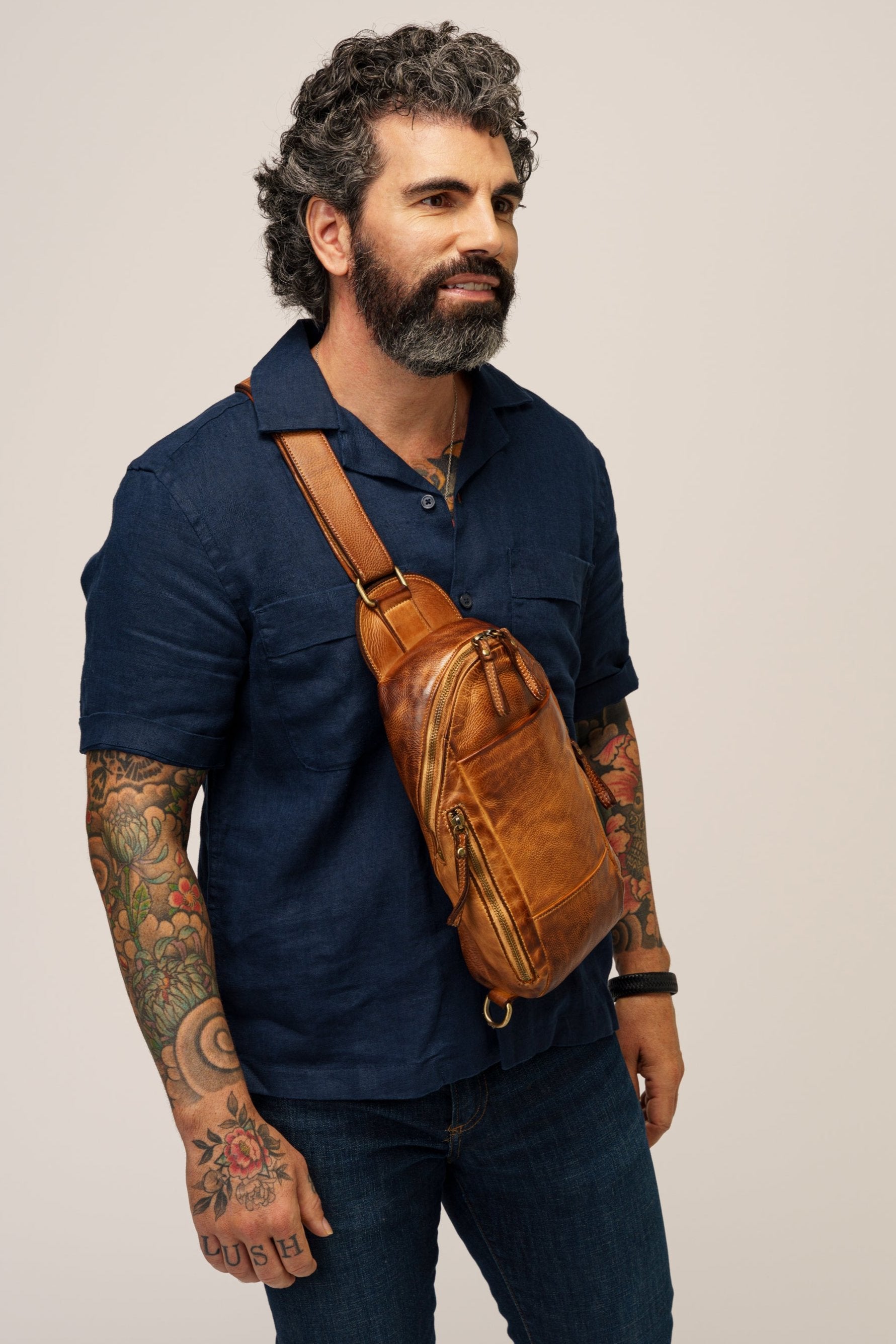 Vintage Italian Leather Crossbody Sling Bag - Cognac | Lusher