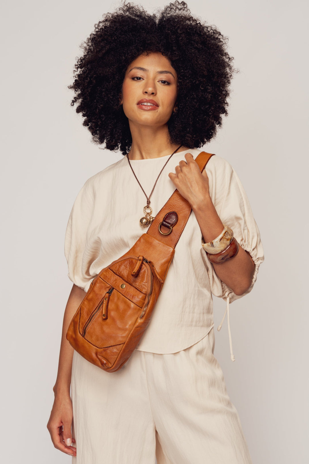 LUSHER ROAM SLING BAG COGNAC, LUSHER + BAYSIDE84 COGNAC, COGNAC LEATHER SLING BAG, SOFT SLOUCHY BOHO CROSSBODY SLING BAG, BUTTERY SOFT LEATHER SLING BAG, ITALIAN LEATHER SLING BAG