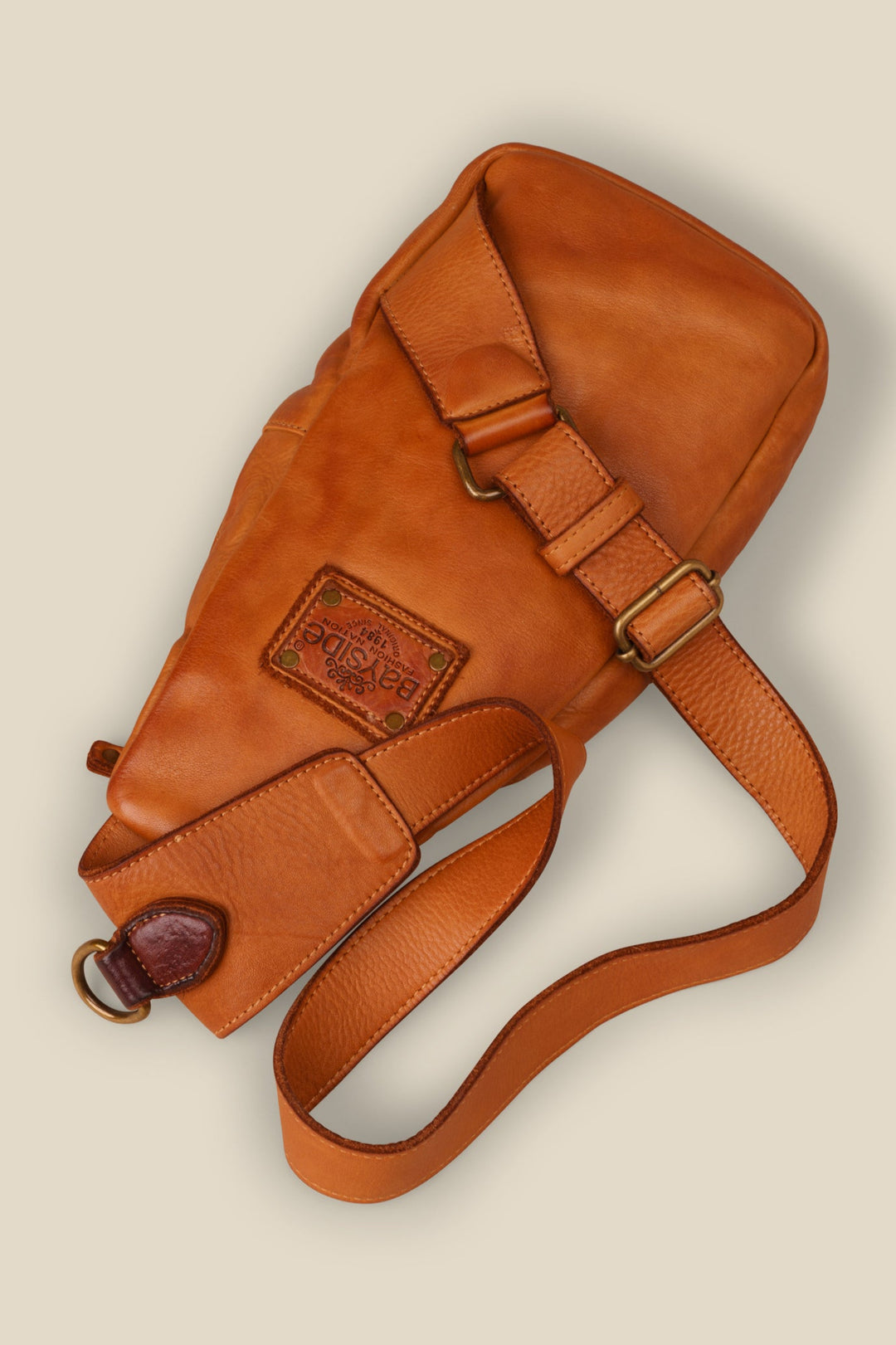 LUSHER ROAM SLING BAG COGNAC, LUSHER + BAYSIDE84 COGNAC, COGNAC LEATHER SLING BAG, SOFT SLOUCHY BOHO CROSSBODY SLING BAG, BUTTERY SOFT LEATHER SLING BAG, ITALIAN LEATHER SLING BAG