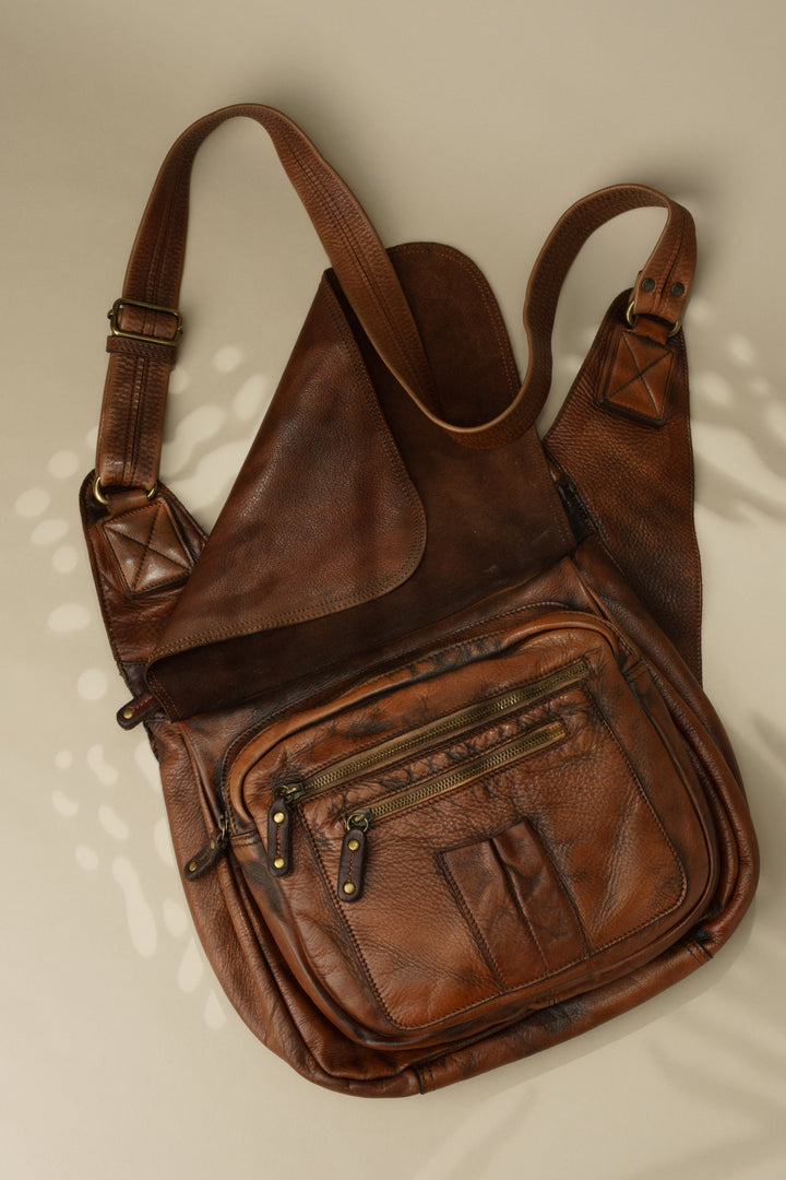 LUSHER CROSSBODY SADDLE BAG, LUSHER BAYSIDE84 CROSSBODY SADDLE BAG CIGAR BROWN