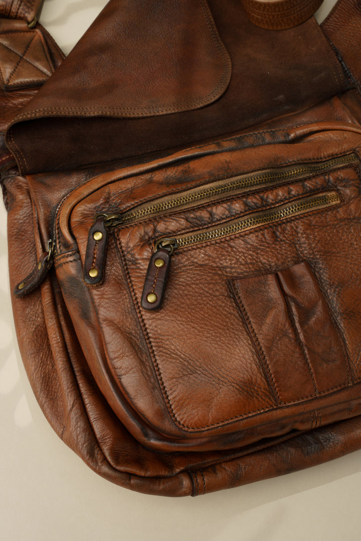 LUSHER CROSSBODY SADDLE BAG, LUSHER BAYSIDE84 CROSSBODY SADDLE BAG CIGAR BROWN