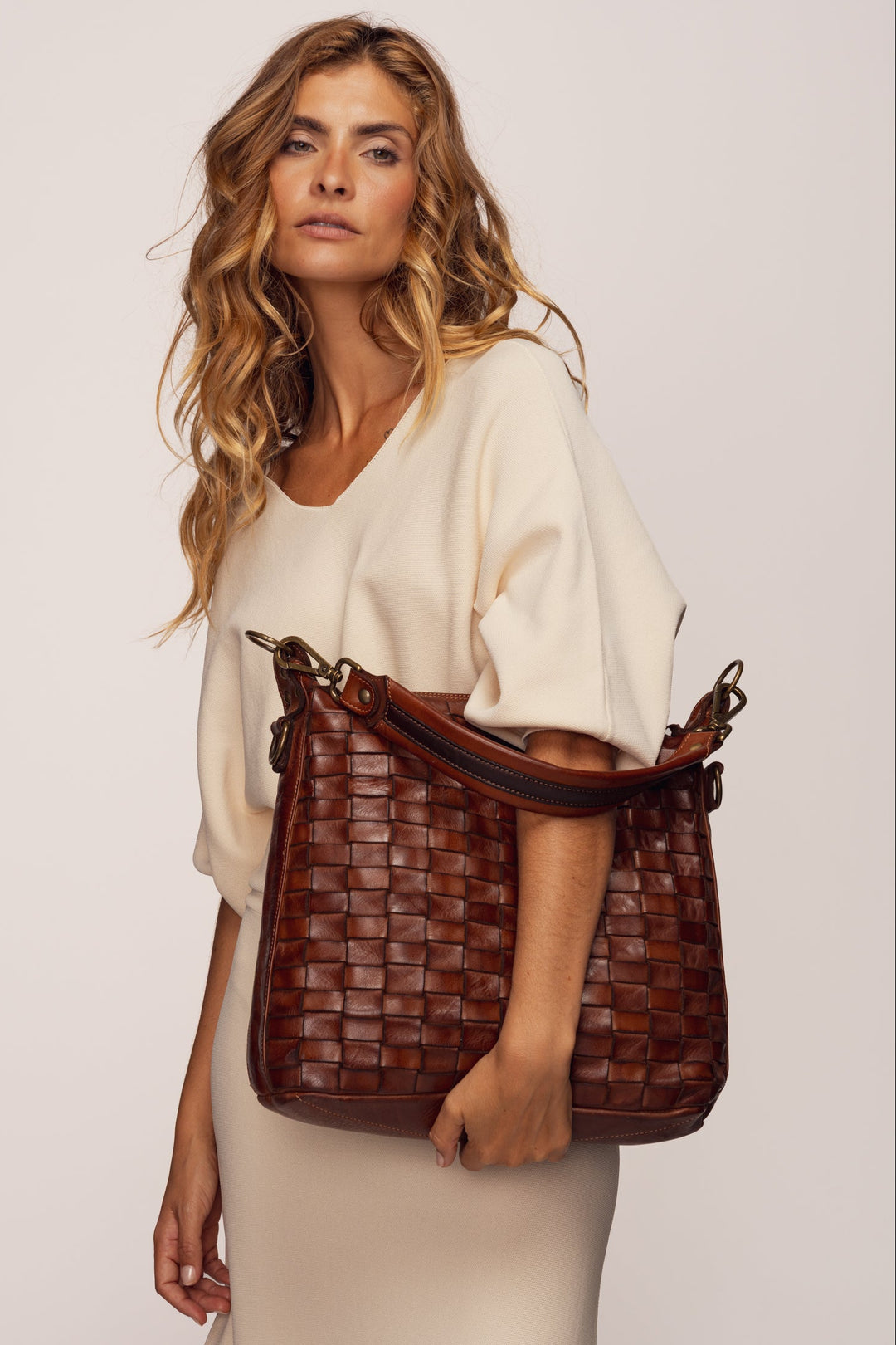 Siena - Handwoven Leather Shoulder & Crossbody Bag - Cognac | LUSHER