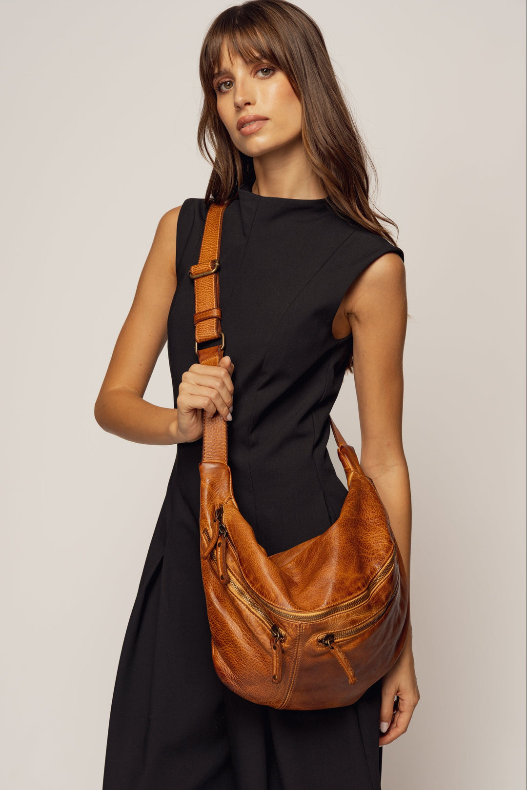 LUSHER XL URBAN SLING BAG COGNAC, BAYSIDE84 + LUSHER COLLAB URBAN SLING BAG, XL IPAD SLING BAG, LEATHER IPAD CROSSBODY SLING BAG, IPAD SLING TRAVEL BAG