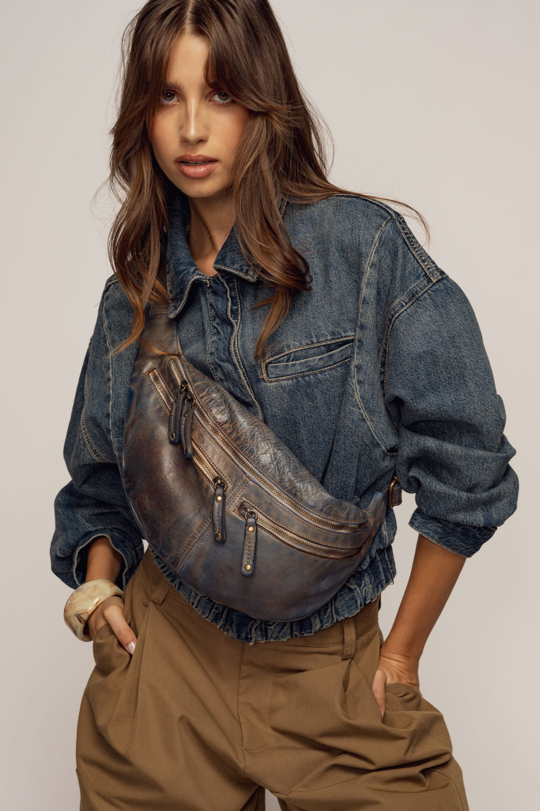 LUSHER SMALL URBAN SLING BAG VINTAGE DENIM 