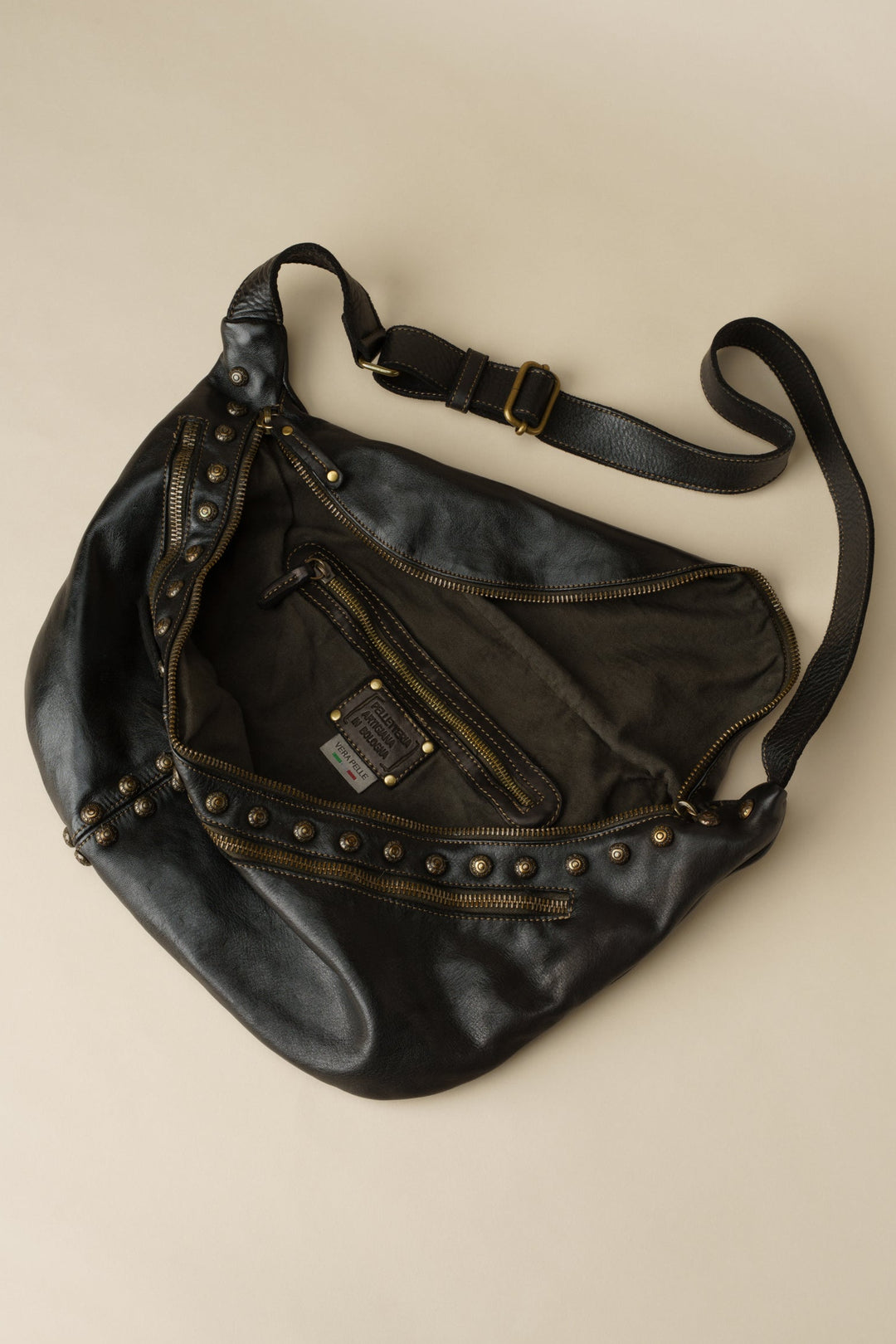 XL URBAN SLING AND SADDLE AG - Black Studded