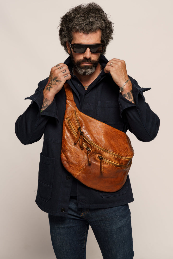 LUSHER XL URBAN SLING BAG COGNAC, BAYSIDE84 + LUSHER COLLAB URBAN SLING BAG, MENS XL LEATHER SLING BAG